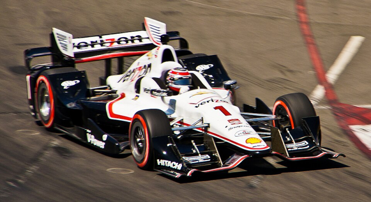 O Sistema Push-to-Pass na IndyCar: Funcionamento, Estratégia e Impacto nas Corridas