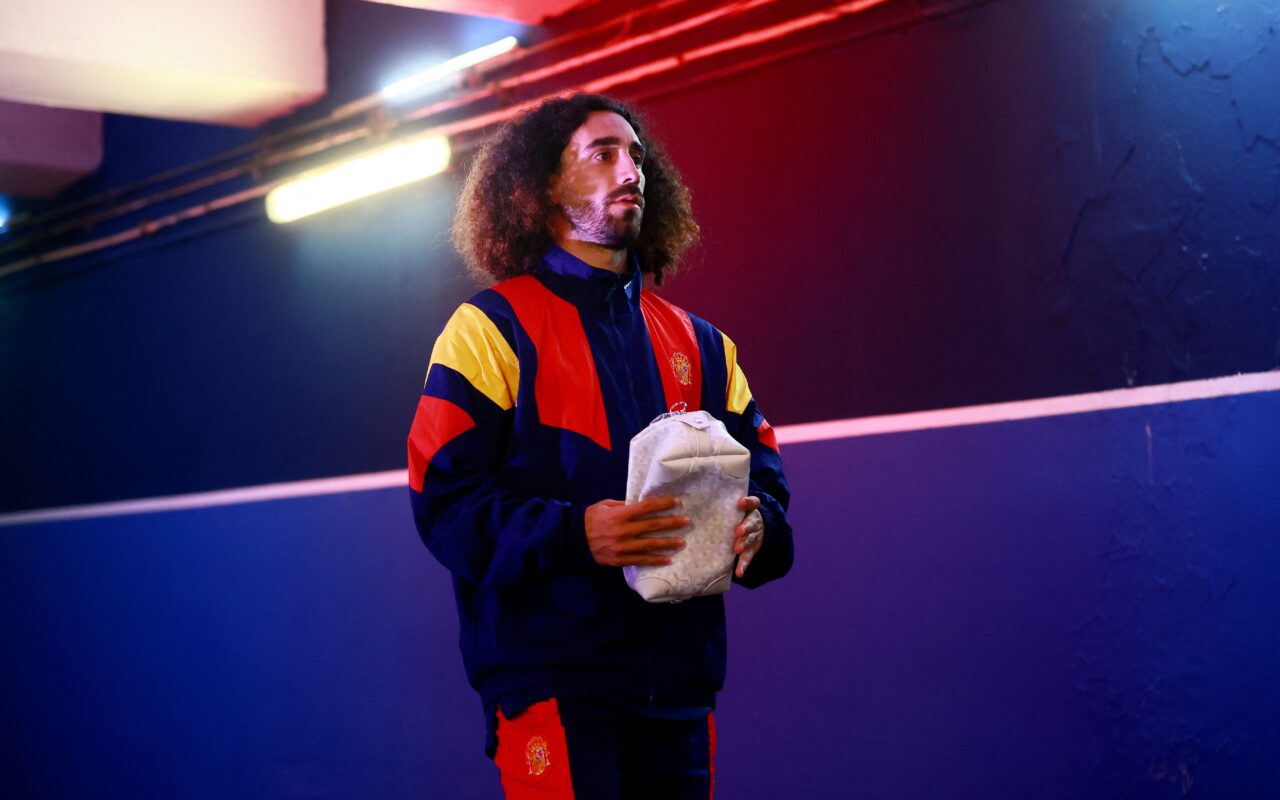 Real Madrid anuncia a contratação de Cucurella