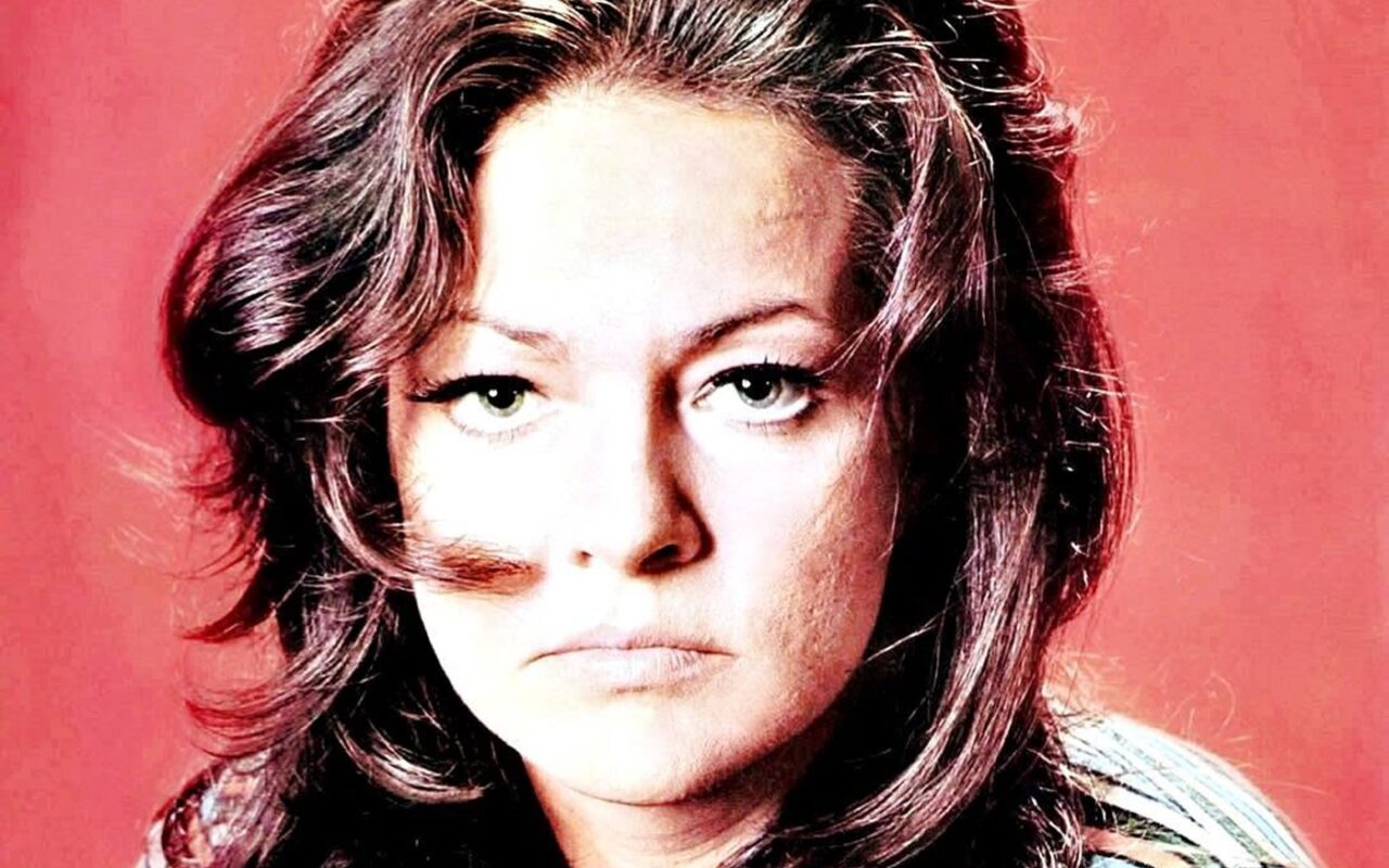 Confissões sobre Maysa, cantora e pioneira compositora que faria 90 anos