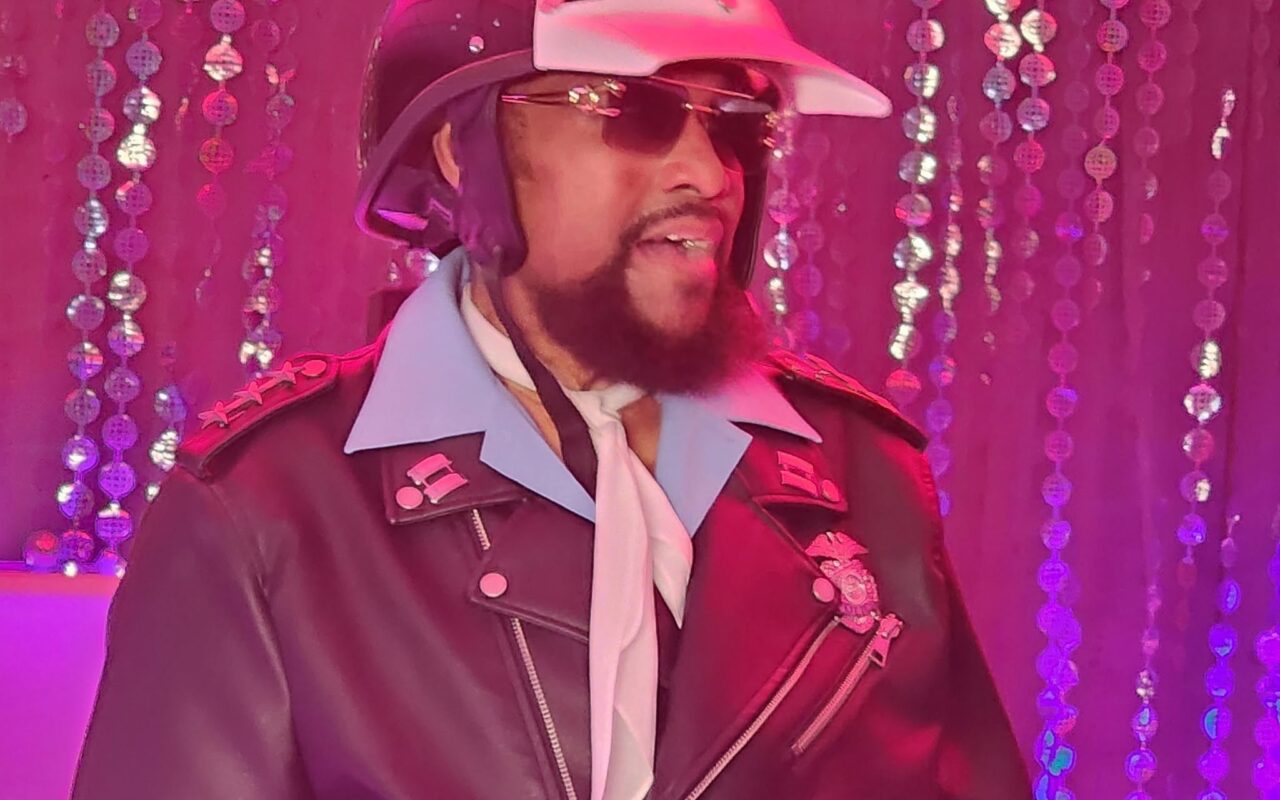 Coautor de 'YMCA' e policial de Village People, cantor Victor Willis morre aos 74