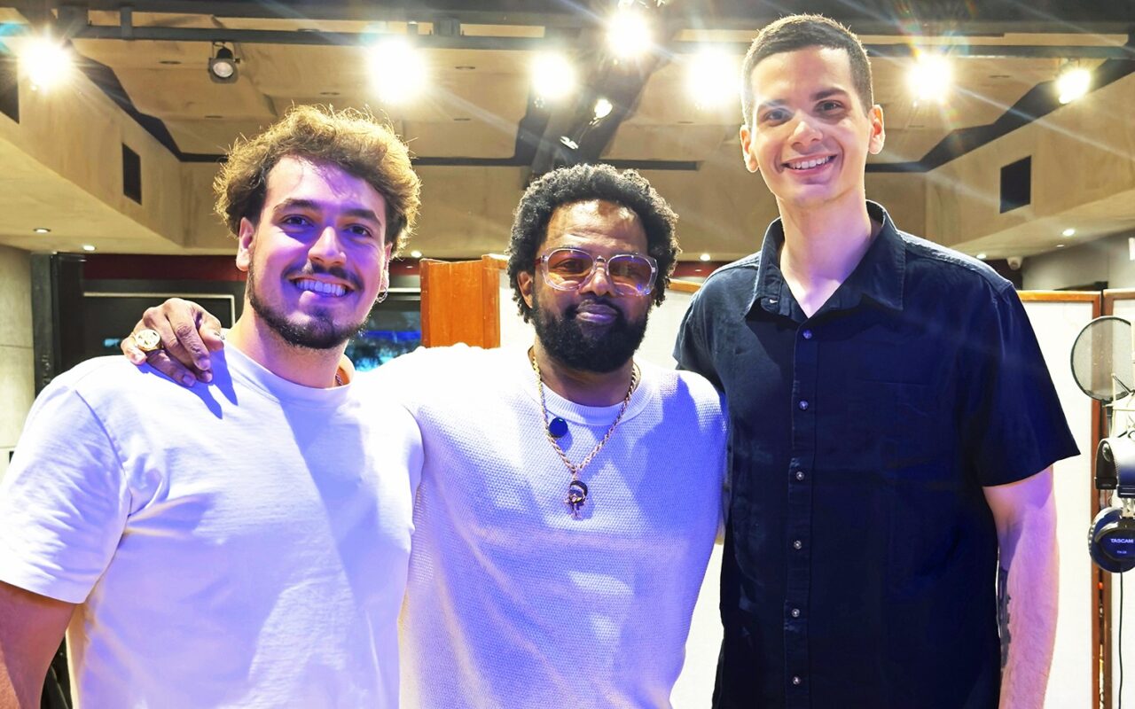 Xande de Pilares avaliza álbum em que Ian Coury e Igor Souza propõem 'novos caminhos' para o choro e o samba