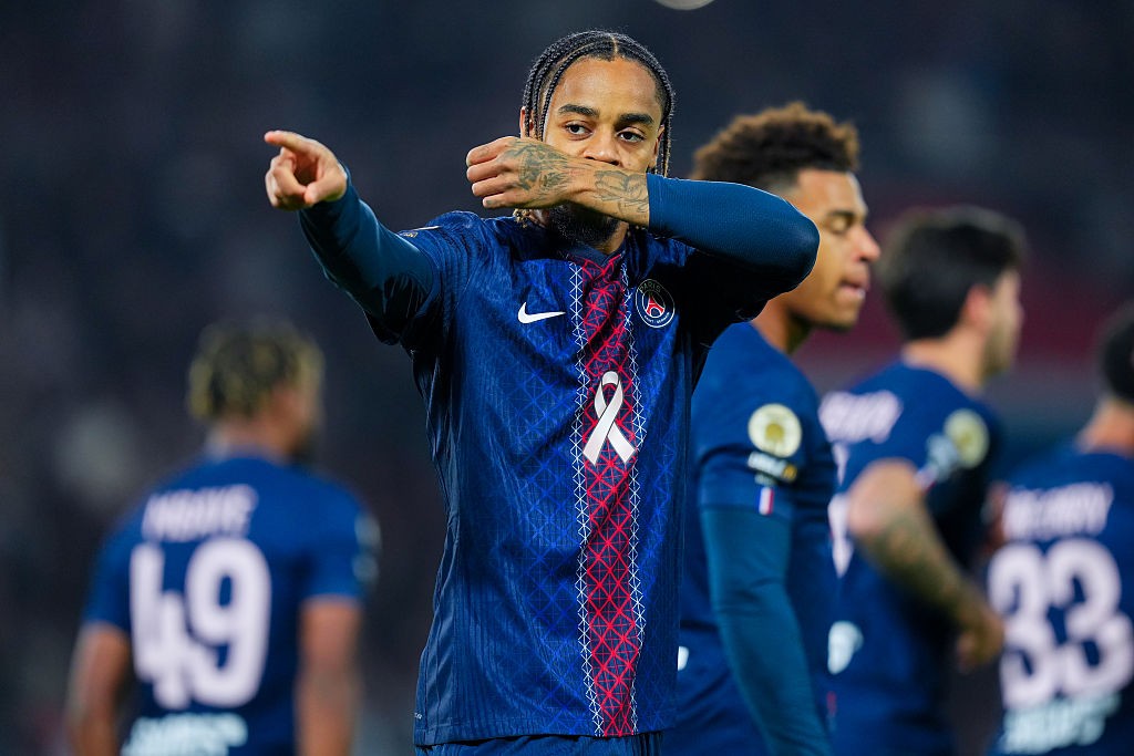 Liverpool prepara proposta por Barcola, mas PSG faz jogo duro, diz jornal