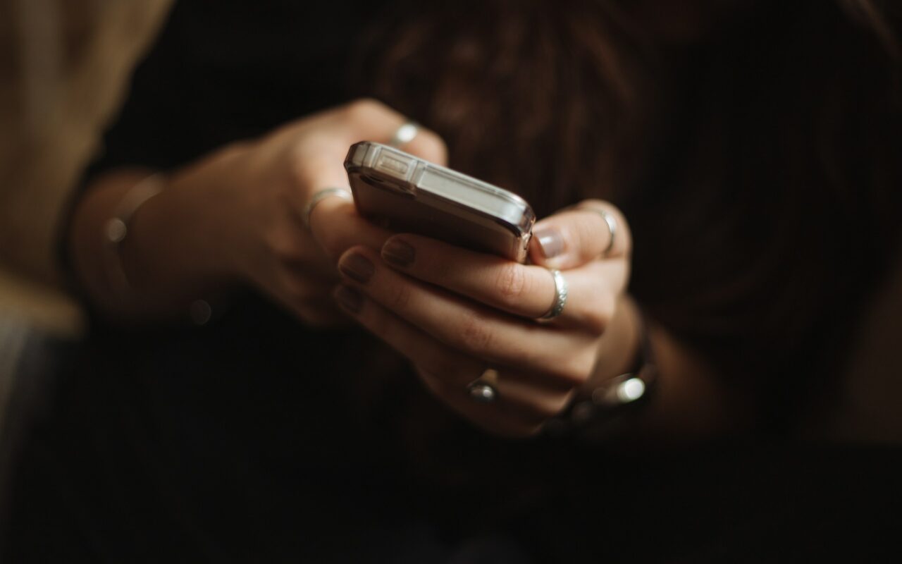 Polêmica do anti-spam: Anatel anuncia regras para sistemas de operadoras contra ligações abusivas