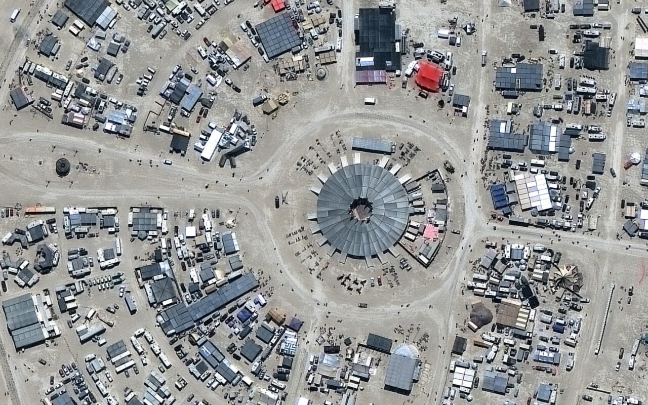 Três pessoas morrem durante o festival Burning Man no deserto de Nevada, nos EUA