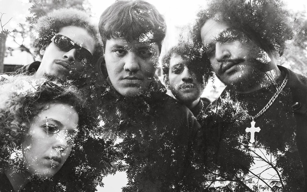BNegão, Kiko Dinucci, Nabru, Thalin e Sol participam de 'Acromatopsia', EP da banda paulistana de rock Naimaculada